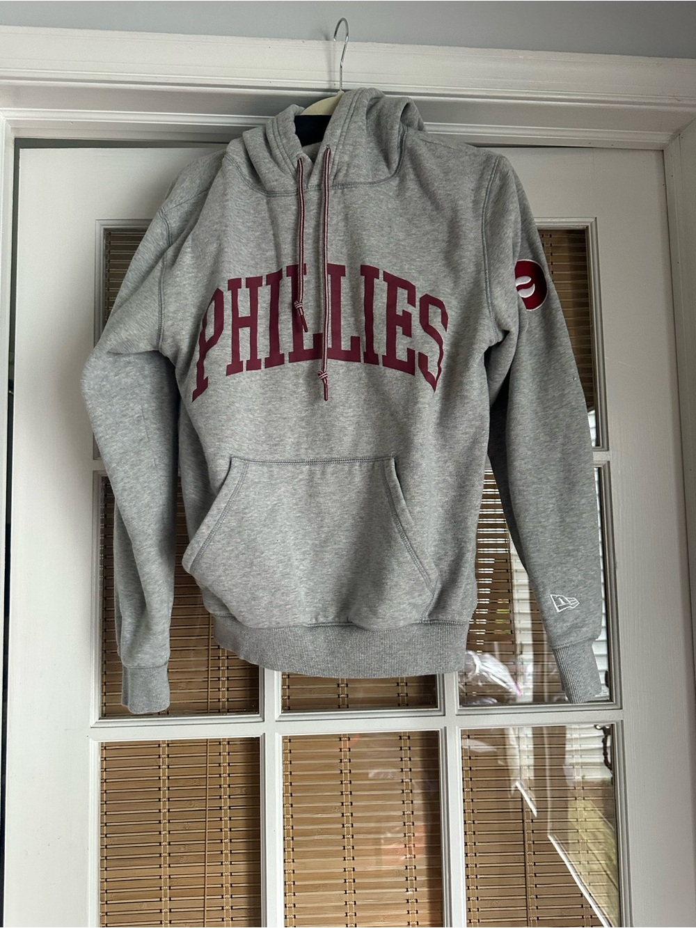 New Era Phillies Grey Pullover Hoodie - Men's size small